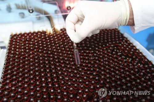이란 "코로나19, 이란 노린 생물학전 가능성 조사"