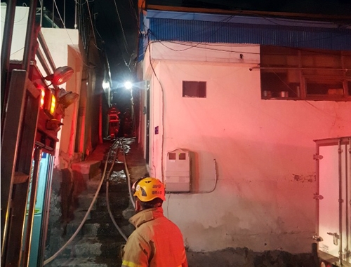 광주 주택에서 원인 미상 화재…사망자 1명 발견