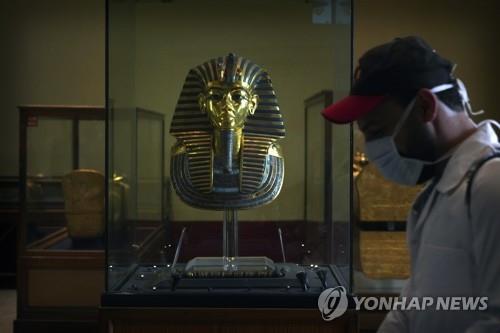 이집트도 코로나19 확산에 야간 통행금지