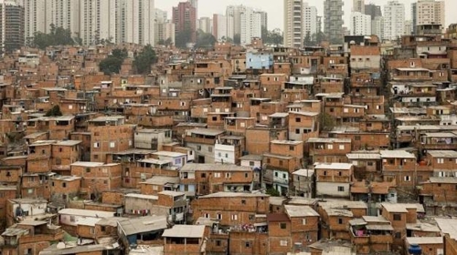 브라질 빈민가 "코로나19 번지면 사망자 대규모로 발생 가능성"
