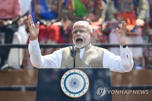 인도 '전국 봉쇄령'에도…커지는 코로나19 확산 우려(종합)