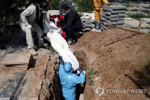 이란, 경제난에 주저한 이동금지 사망 2천명 넘자 결국 시행(종합2보)
