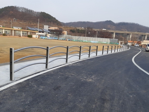 '등하굣길 안전하게' 충북교육청 150개 학교 내 보도·차도 분리