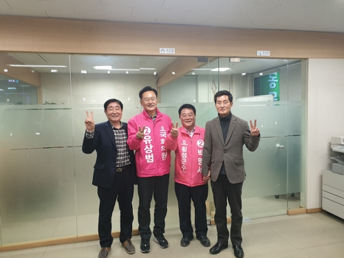 횡성군수 보궐선거 통합당 경선 후보들, 선거캠프 합류