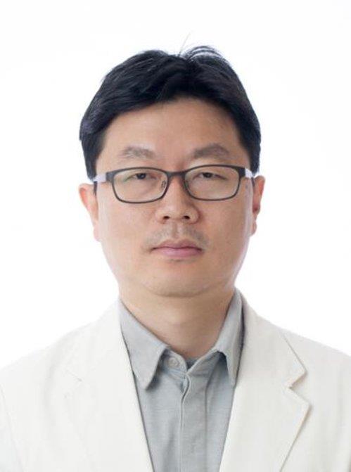 "진료중 피살 임세원교수 의사자 지정돼야" 유족, 재판서 주장