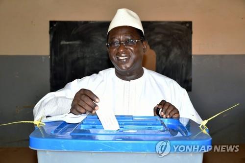 아프리카 말리 야당 지도자, 선거팀 6명과 괴한에 피랍