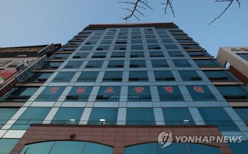 대구 신규 확진추세 안 꺾여…정신병원서 또 집단감염(종합)