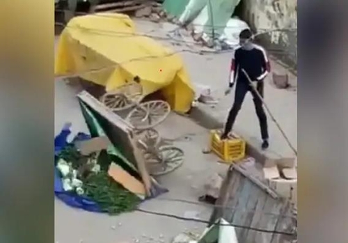 인도 '국가봉쇄령' 사흘째…곳곳에서 혼란·경찰 폭행