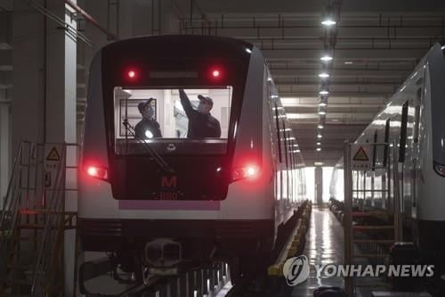 클로벌 확산 `가속화`…단 사흘만에 전 세계 10만명 감염