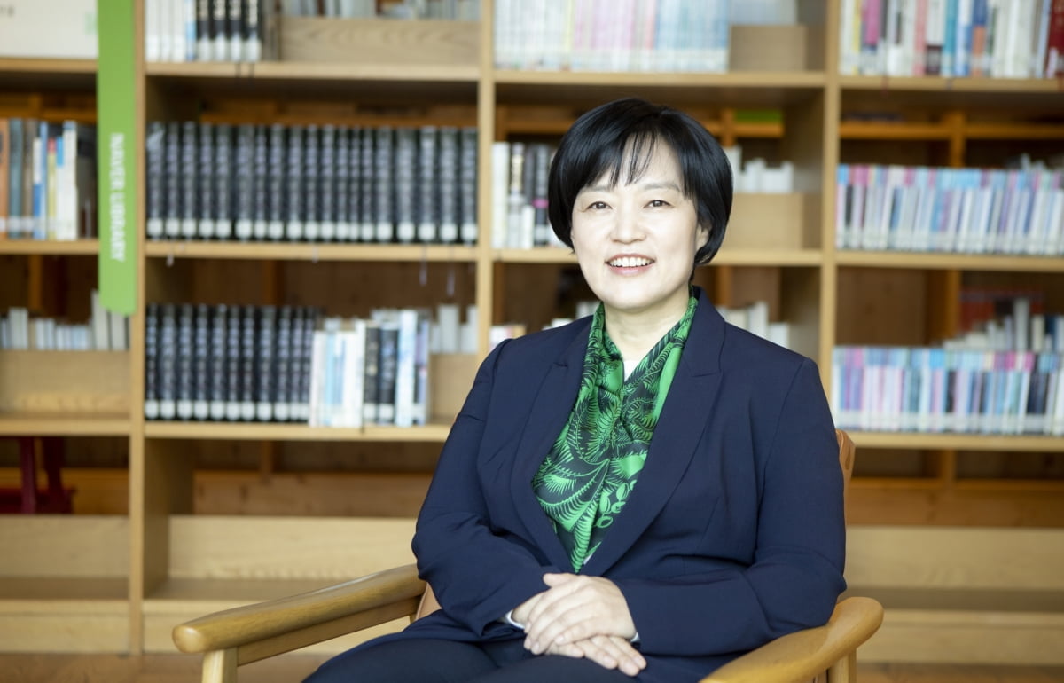 한성숙 네이버 대표 연임 확정..."플랫폼 역량으로 글로벌 혁신 기업 될 것"