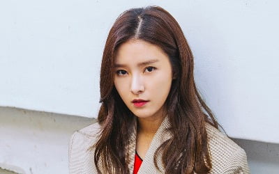 '사랑하고 있습니까' 김소은 "성훈, 너무 큰 후배…'세얼' 어울려" (인터뷰)