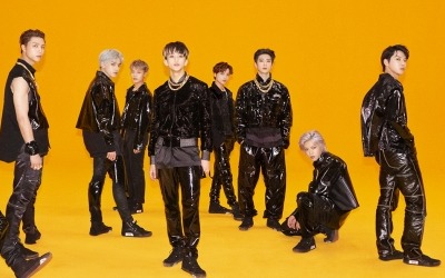 NCT 127, 주간 음반 차트도 1위…'영웅' 파워 ing