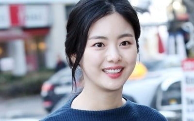 '송혜교 닮은꼴' 한지우 득녀…"30시간 진통 끝에 순산"