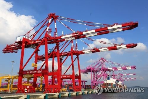인천항 1∼2월 물동량 2.4% 감소…비대면 마케팅 강화