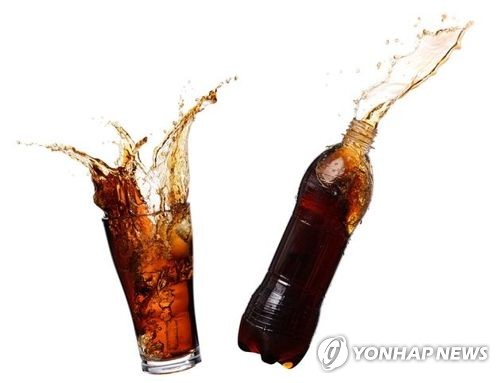 학교 주변 200m 이내서 탄산음료 못 판다…판매제한 검토