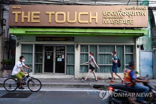 태국도 코로나19 방역 강화…국제선 운항 전면 중단 속출