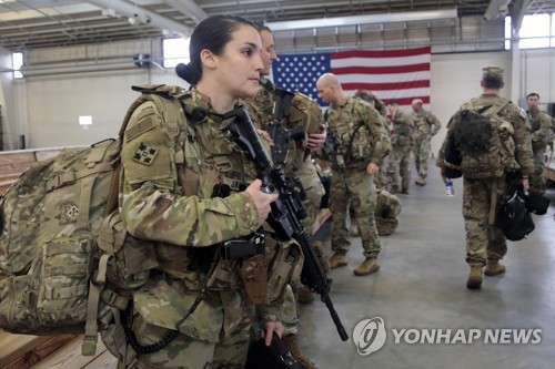 "여성도 징병 대상에 포함하라" 미 국가위원회가 의회에 권고