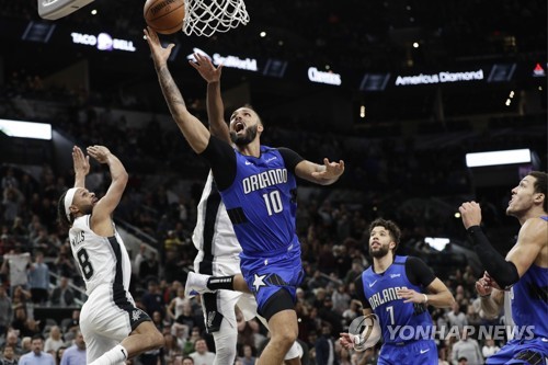 NBA 위긴스, 골든스테이트 이적 후 첫 승…19연패 마감
