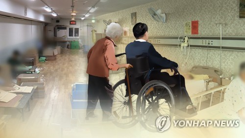 30시간 초과근무에도 수당 덜 받는 사회복지시설 근로자들