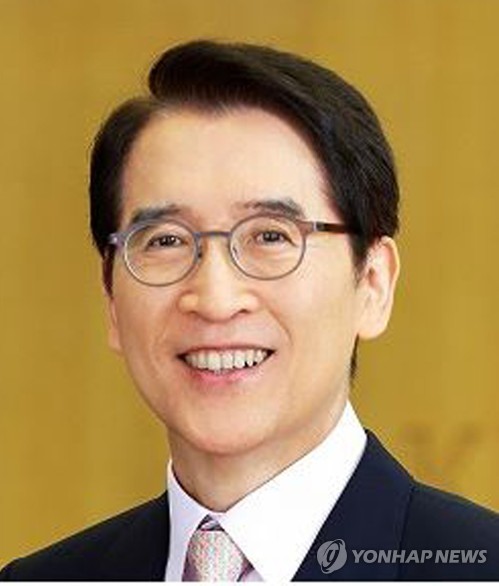 신창재 교보생명 회장 재연임…2000년이후 대표직 유지