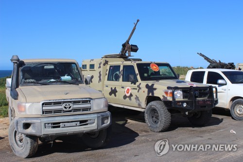 리비아 내전 악화일로에 "협상 불가능" 유엔특사 사임