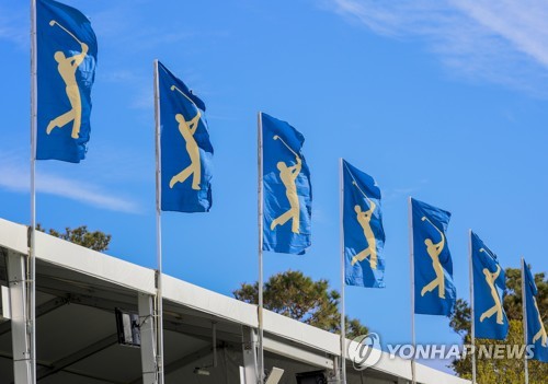 코로나19에 멈춘 골프 시즌…PGA 2부 투어 선수들은 생활고