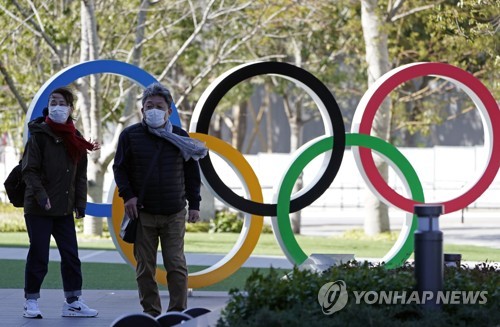 NYT "도쿄올림픽 7월 개최 어려워"…AP "1년 연기가 타당"
