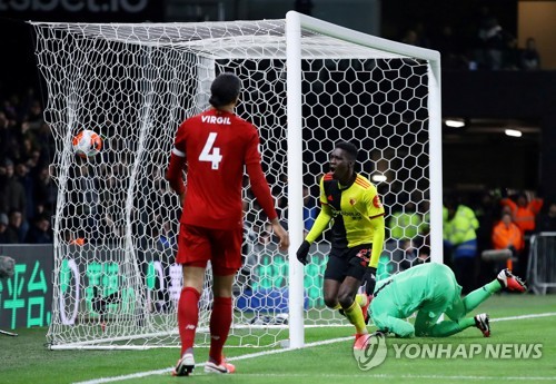 리버풀, '강등권' 왓퍼드에 0-3 충격패…EPL 무패 우승 무산