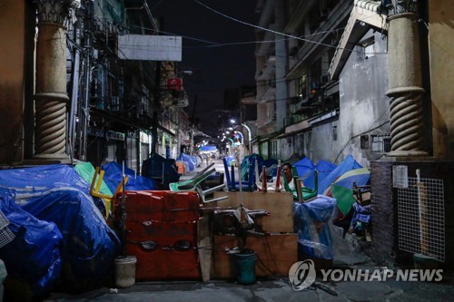 필리핀 코로나19 확진 84명 증가…자가격리 어긴 상원의원 뭇매