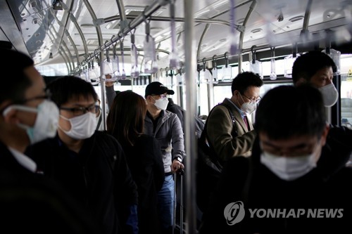 중국 4대 도시, 모든 입국자에 코로나19 핵산검사