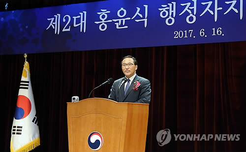 통합당, 강릉 홍윤식 단수 추천…현역 권성동 공천 배제