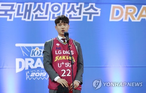 프로농구 MVP 허훈·김종규, 신인왕은 김훈·박정현 경쟁