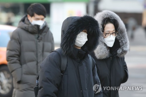 바람까지 불어 출근길 추위 기승…서울 체감 영하 3도