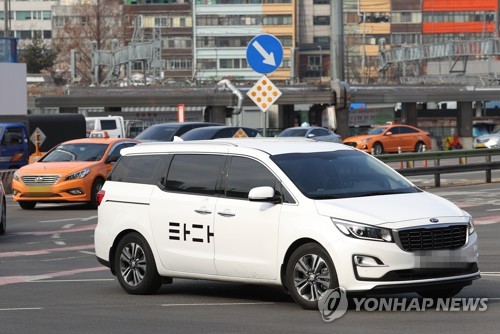 타다 베이직, 법안 공포 후 중단…이재웅 "희망고문 더 못견뎌"