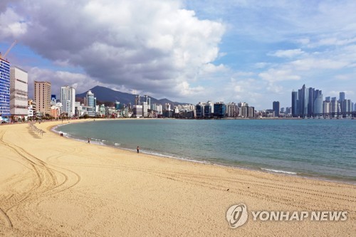 삼일절 행사 취소, 전국 SNS 명소들도 코로나 공포에 한산