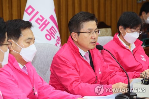 황교안 "신천지에 엄중 요청…허위보고·비협조 안돼"