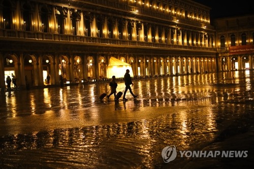 이탈리아, 코로나19 탓 경기침체 직면…추가 부양책 안간힘(종합)