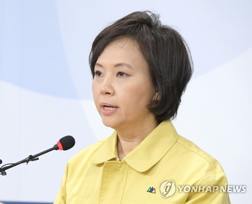 식약처장, '마스크 언제 공급되나' 질문에 "이번주 대책발표"(종합)