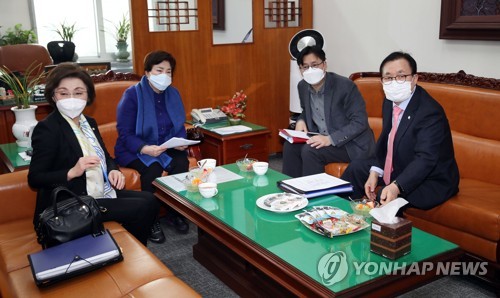 행안위, 선거구획정안 재의 요청키로…내일 처리 불발 우려