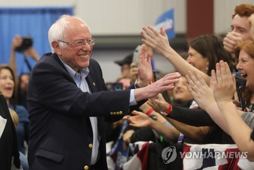 '2파전'으로 지각변동…대세론 탄력 바이든·다급해진 샌더스