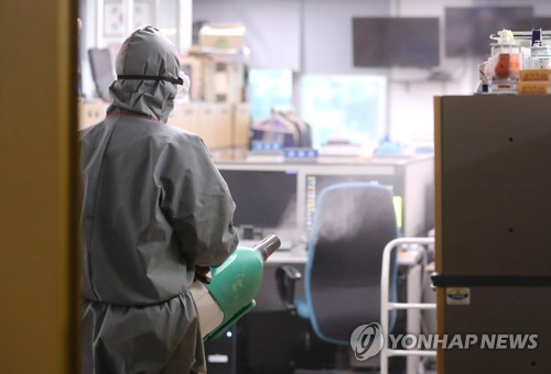코로나19 요양병원 확진자 계속 증가…누적 확진 8800명 넘어