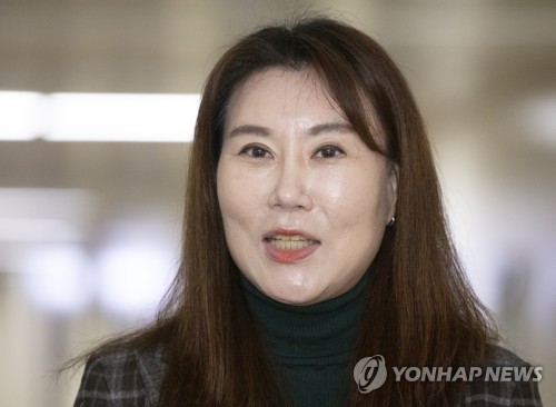 한국 올림픽 단체 구기 첫 여성 감독…전주원이냐, 정선민이냐