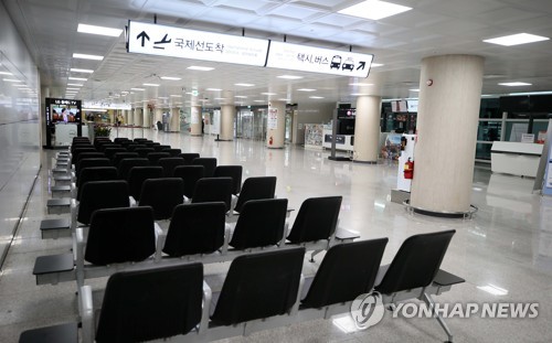 제주공항 국제선 운항 '올스톱'…1968년 국제공항 인증 후 처음