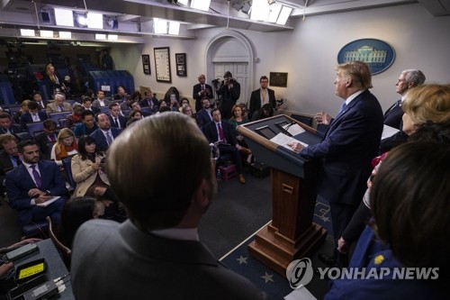 "국가 차원 격리·통금 사실무근"…미, 허위정보 진화 '진땀'