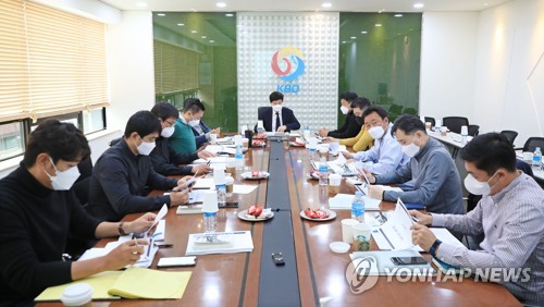 KBO, 코로나19 TF 구성…질병 전문가·변호사 등 13명 참여