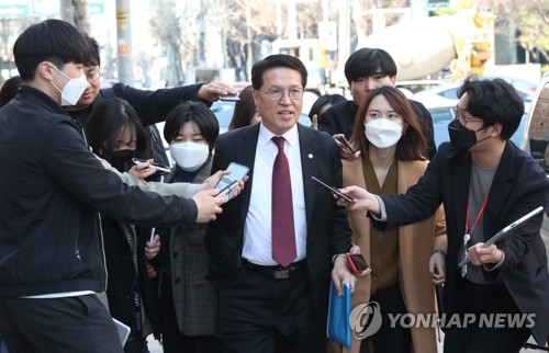 미래한국당 공관위, 후보 4∼5명 조정…공천 갈등 '수습국면'(종합)