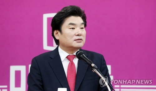 미래한국당, 공병호 전격 경질…'친황' 배규한으로 교체(종합2보)