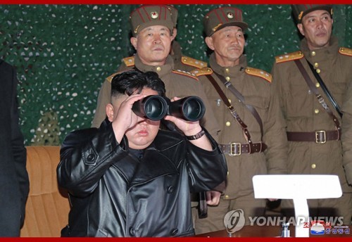 북한, 어제 단거리 미사일 발사 확인…김정은 직접 참관