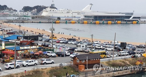 코로나19가 바꿔놓은 행락문화…먹고 즐기기 아닌 '힐링'