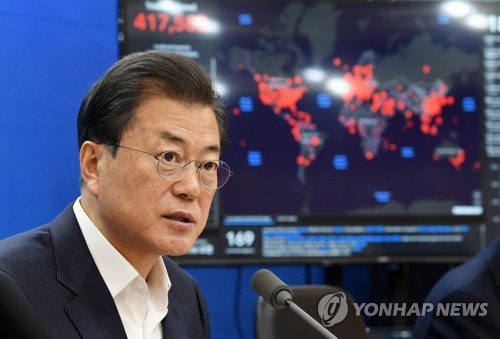 문대통령, 황교안 '40조 채권' 제안에 "구체방안 제시하면 검토"(종합)